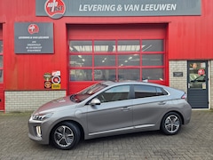 Hyundai IONIQ - 1.6 GDi PHEV Premium Sky Navigatie/ Schuifdak/ Stoelverwarming/ Parkeersensoren/ Rijklaarp