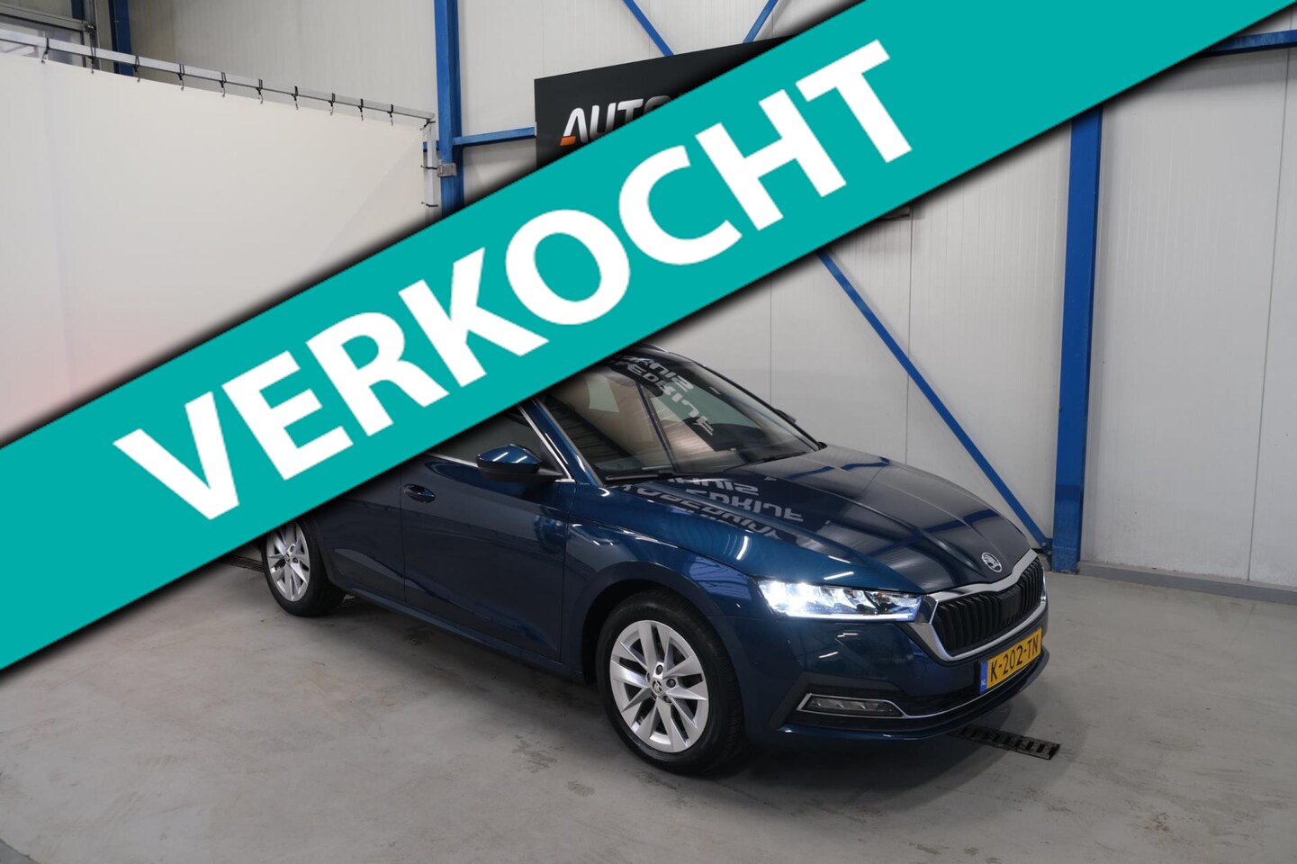 Skoda Octavia Combi - 1.0 e-TSI Business Edition Plus Automaat - N.A.P. Airco, Cruise, Navi, PDC, Camera, Trekha - AutoWereld.nl