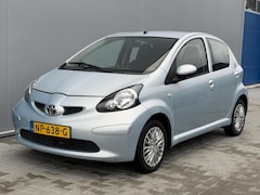 Toyota Aygo - 1.0-12V Sport 4 deurs - Airco - Nieuwe apk