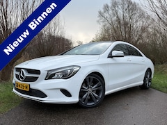 Mercedes-Benz CLA-Klasse - 180 d Business Solution Automaat / Panoramadak / Camera / Navi / H-Leder / 18" Velgen / Tr