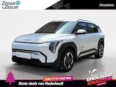 Kia EV3 - Plus 58.3 kWh 204 PK | Fabrieksgarantie t/m 11-7-2032 + 3x 1 jaar