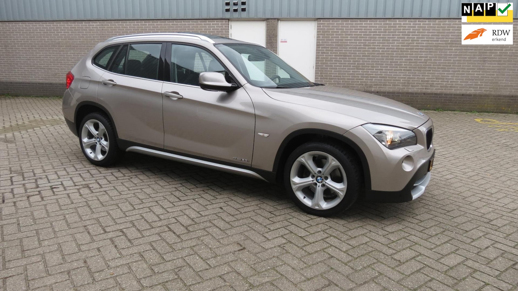 BMW X1 - sDrive20i SDrive20i - AutoWereld.nl