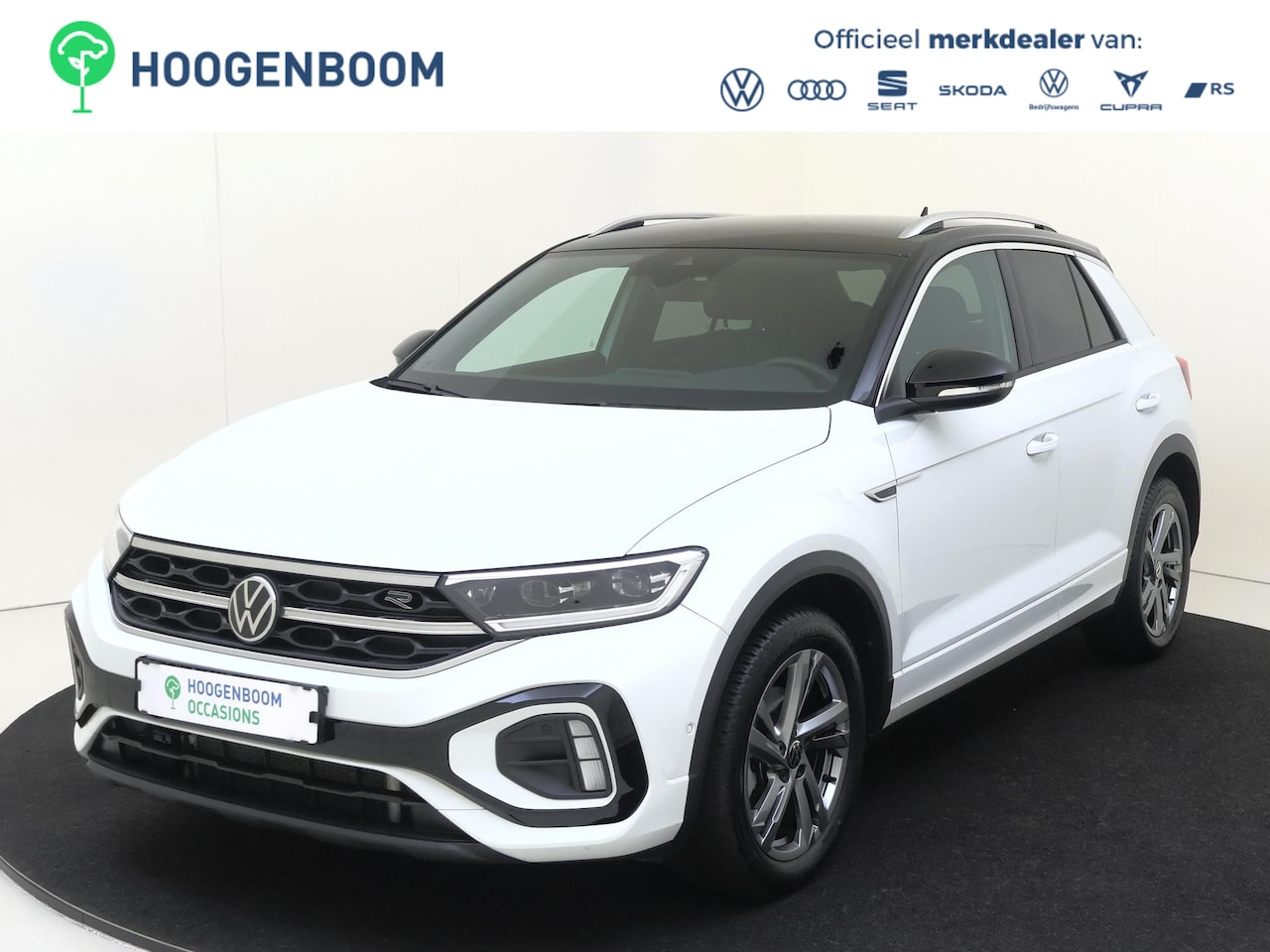 Volkswagen T-Roc - 1.5 TSI R-Line | Trekhaak | Parkeerassistent | Achteruitrijcamera | Adaptieve cruise contr - AutoWereld.nl