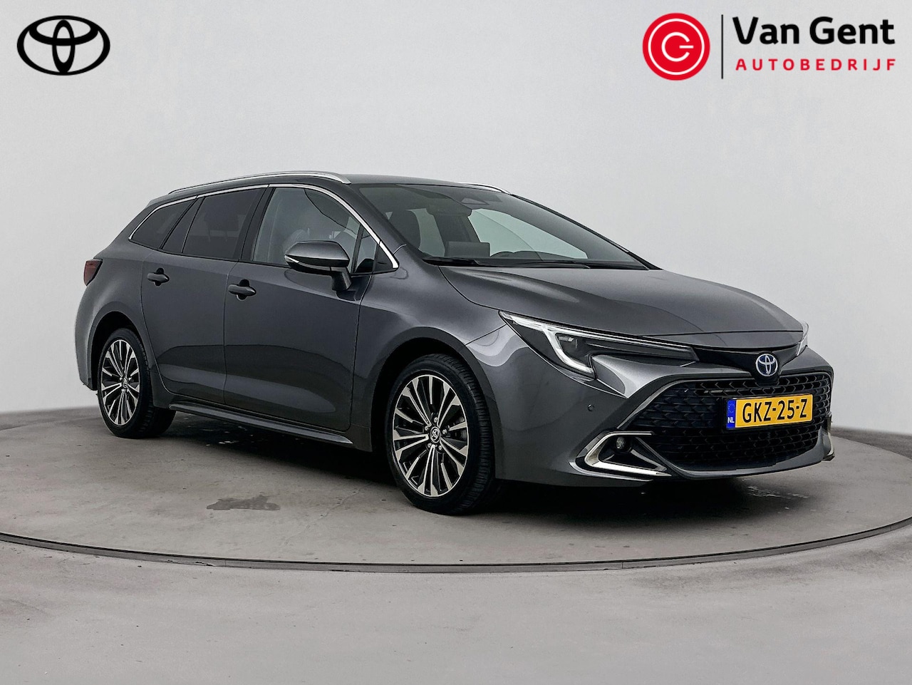Toyota Corolla Touring Sports - Hybrid 140 Dynamic | Navigatie | Apple Carplay / Android Auto | Stoelverwarming | Adaptive - AutoWereld.nl