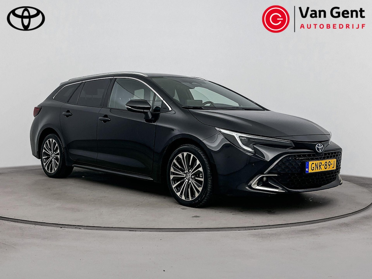 Toyota Corolla Touring Sports - Hybrid 140 Dynamic | Navigatie | Apple Carplay / Android Auto | Stoelverwarming | Adaptive - AutoWereld.nl