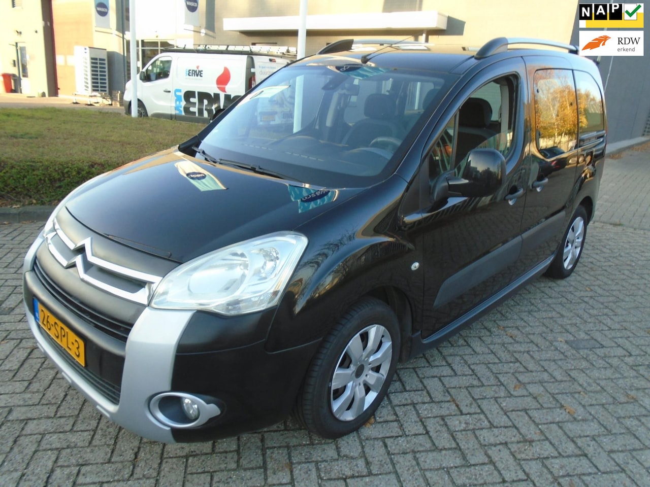 Citroën Berlingo - 1.6 VTi 120 XTR 1.6 VTi 120 XTR Nieuwe Apk - AutoWereld.nl