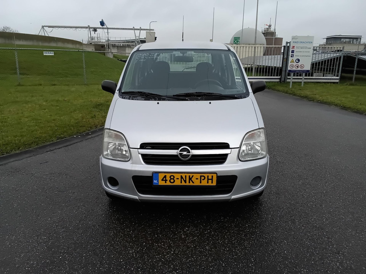 Opel Agila - 1.0-12V Essentia 137000km NAP!
