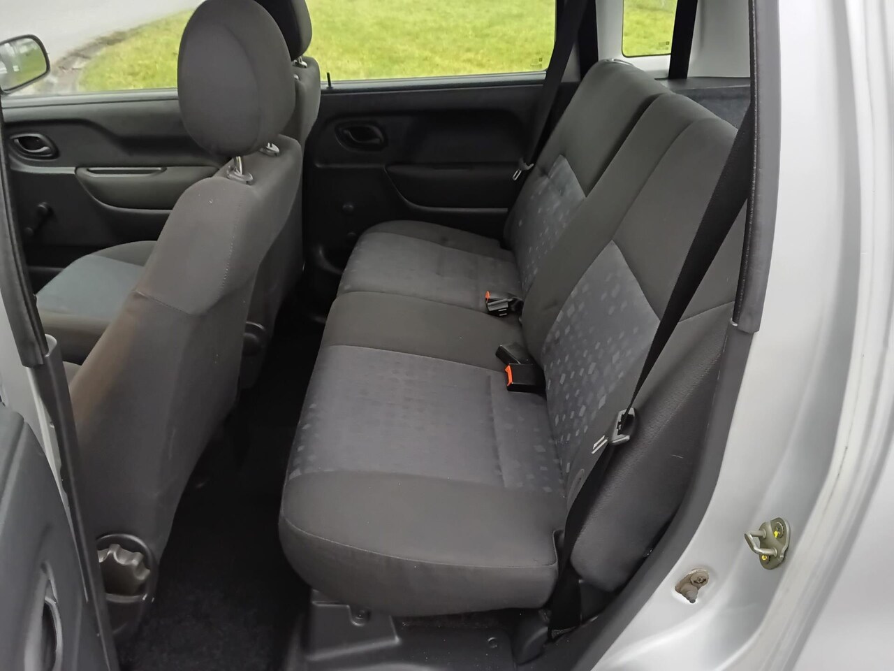 Opel Agila - 1.0-12V Essentia 137000km NAP!