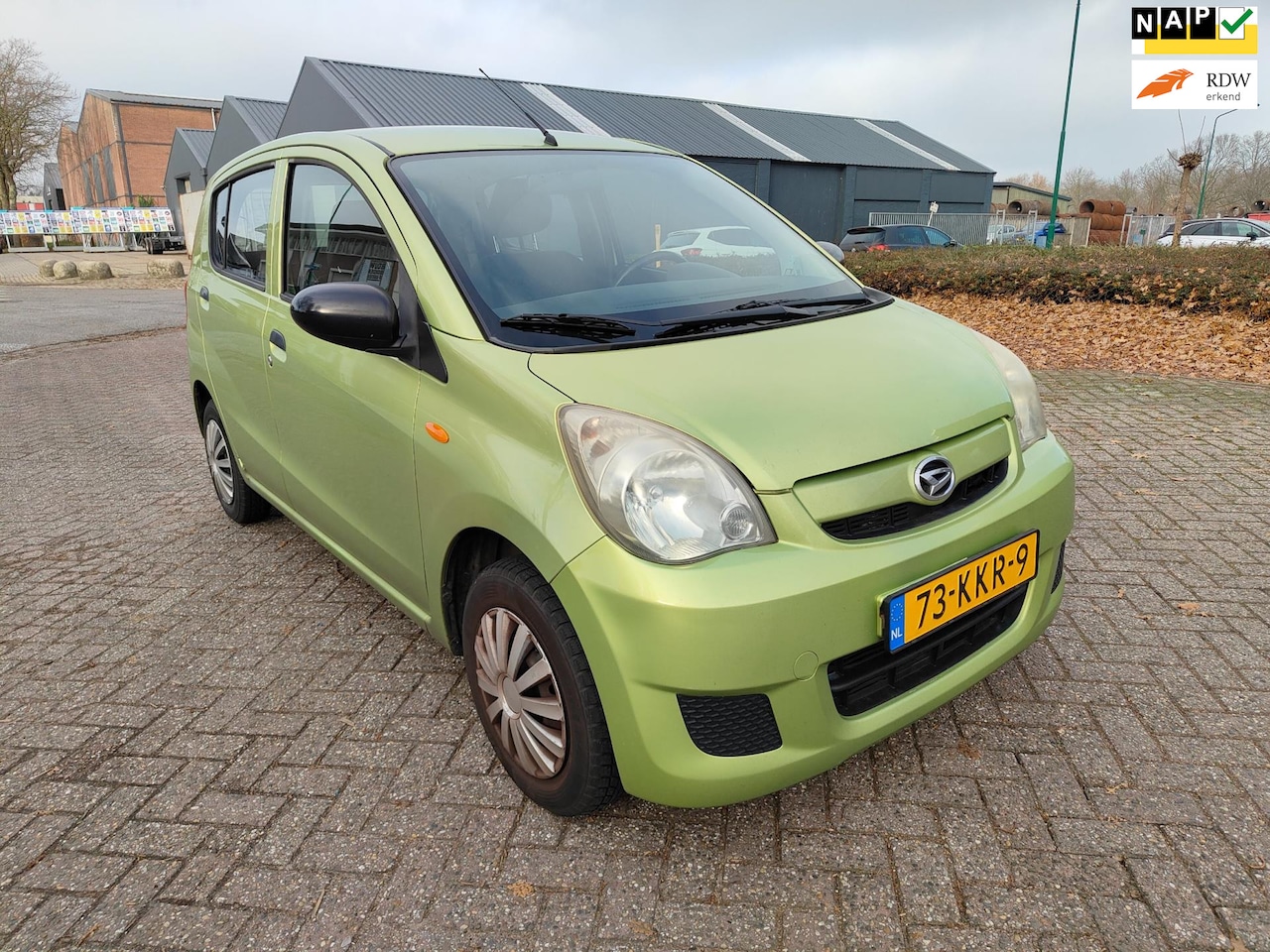 Daihatsu Cuore - 1.0 Clever 1.0 Clever ( Apk tot 27-09-2026 ) - AutoWereld.nl