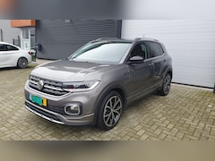 Volkswagen T-Cross - 1.5 TSI Style Business R Active R-Line ACC / Alarm Kl 4 / Full Options / zie lijst