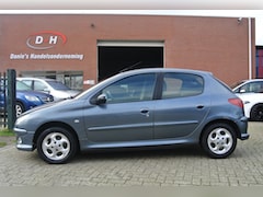 Peugeot 206 - 1.4 Forever airco apk 04-06-2026 inruil mogelijk nap