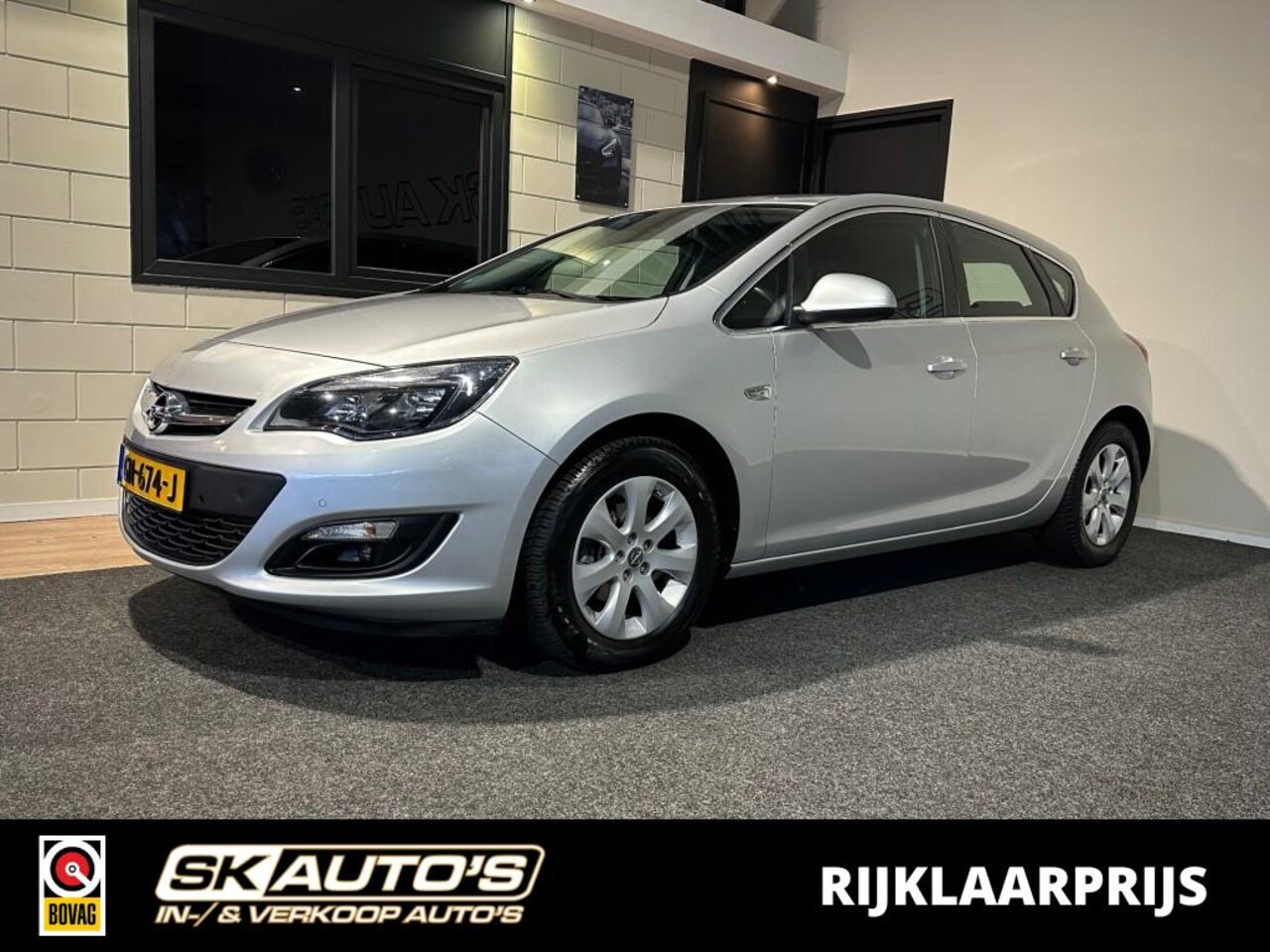 Opel Astra - 1.4 TURBO BLITZ l NAVI l AIRCO l LMV l TREKHAAK l CRUISE l - AutoWereld.nl