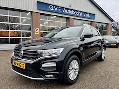 Volkswagen T-Roc - 1.5 TSI STYLE NL AUTO NAP LOGISCH 150PK