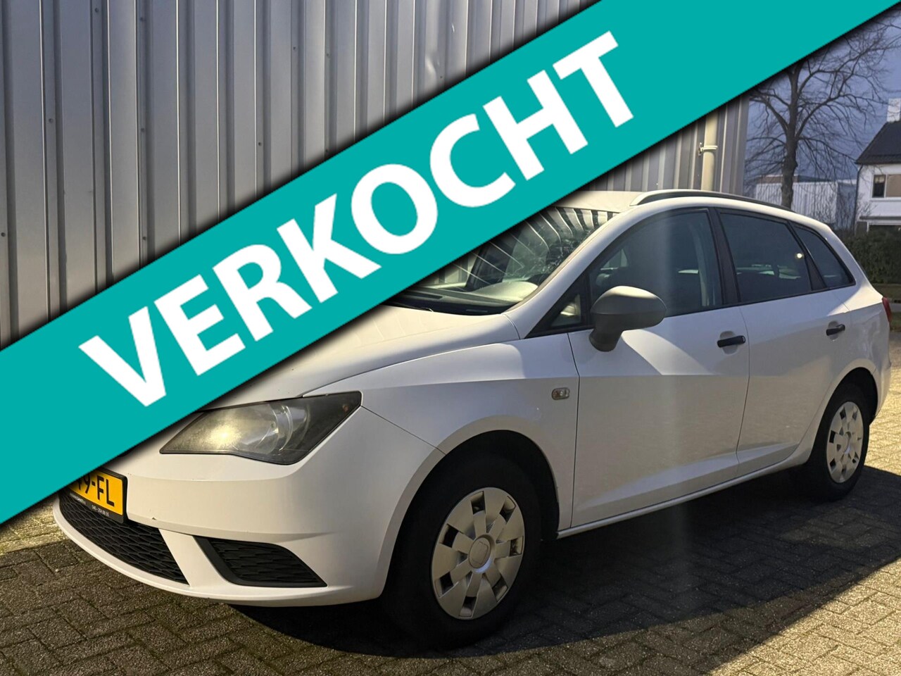 SEAT Ibiza ST - 1.2 / facelift 2012 / airco / NWE apk - AutoWereld.nl