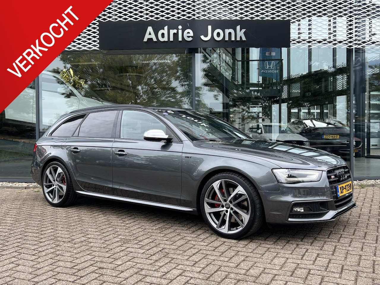 Audi S4 - Avant 3.0 TFSI S4 quattro Pro Line 333pk | AUTOMAAT | 19" LM VELGEN | LANE ASSIST | STOELV - AutoWereld.nl