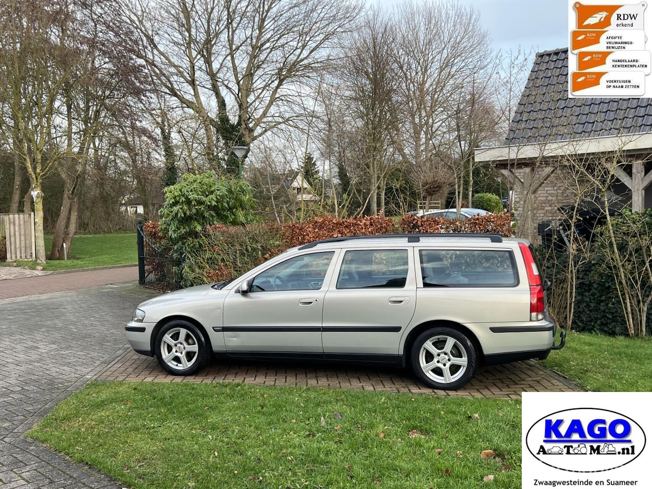 Volvo V70 - 2.4 LPG/G3 Comfort Line automaat. - AutoWereld.nl
