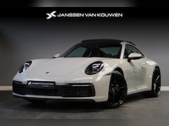 Porsche 911 - 3.0 Carrera / Sportchrono / Pano / Bose / Leder / Stoelverwarming / Krijtgrijs