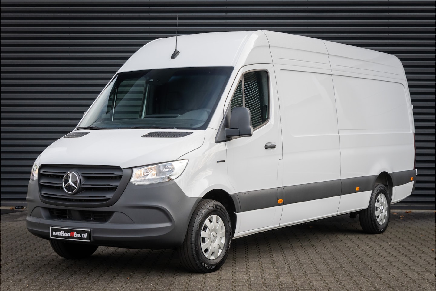 Mercedes-Benz eSprinter - 314 / 414 L3 Pro 113kWh - AutoWereld.nl