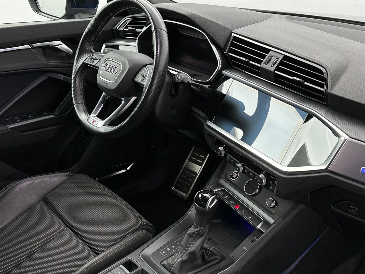 Audi Q3 Sportback - 45 TFSI e S Edition | B&O | Matrix | 360 | Trekhaak