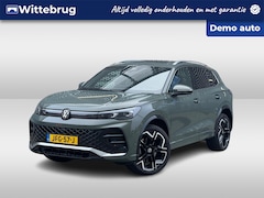 Volkswagen Tiguan - 1.5 eHybrid 204PK DSG R-Line Edition / Trekhaak / 360° Camera / Harman Kardon / Head-Up Di