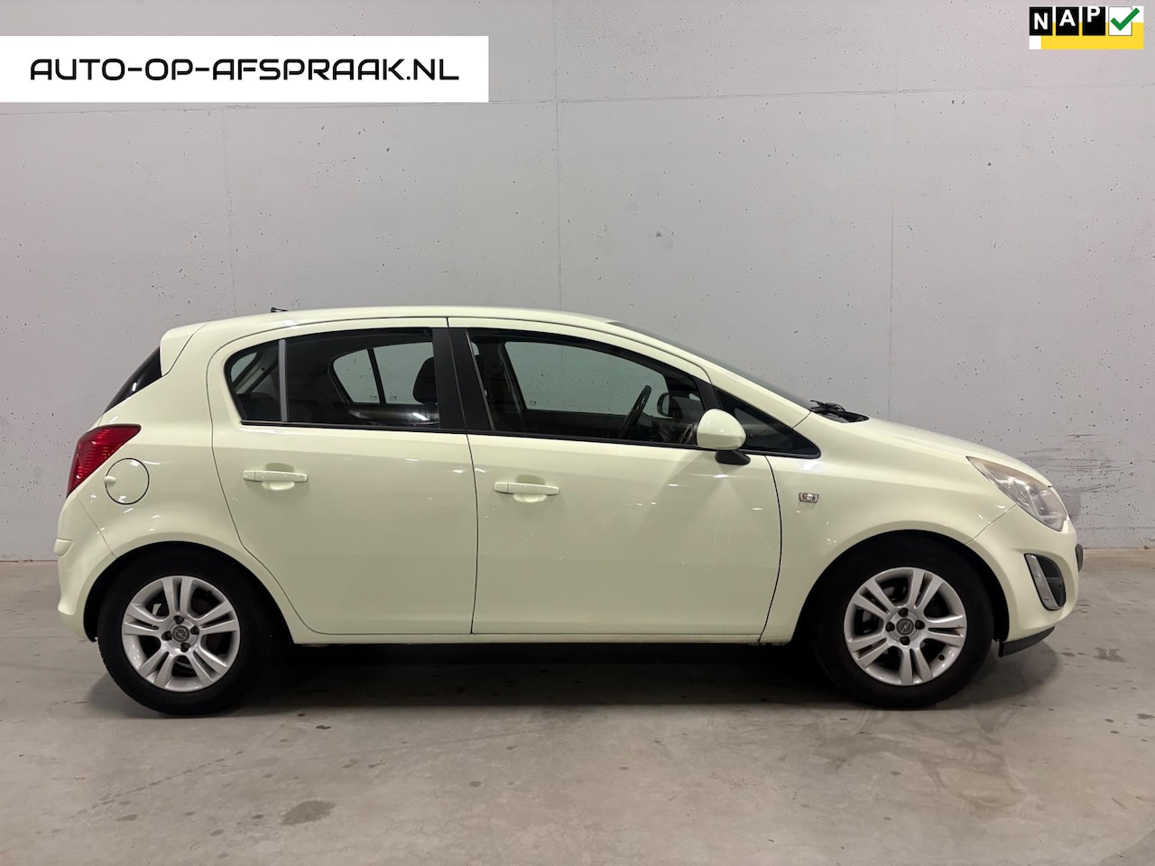 Opel Corsa - 1.3 CDTi EcoFlex S/S Cosmo 5drs. Navi Cruise Airco - AutoWereld.nl