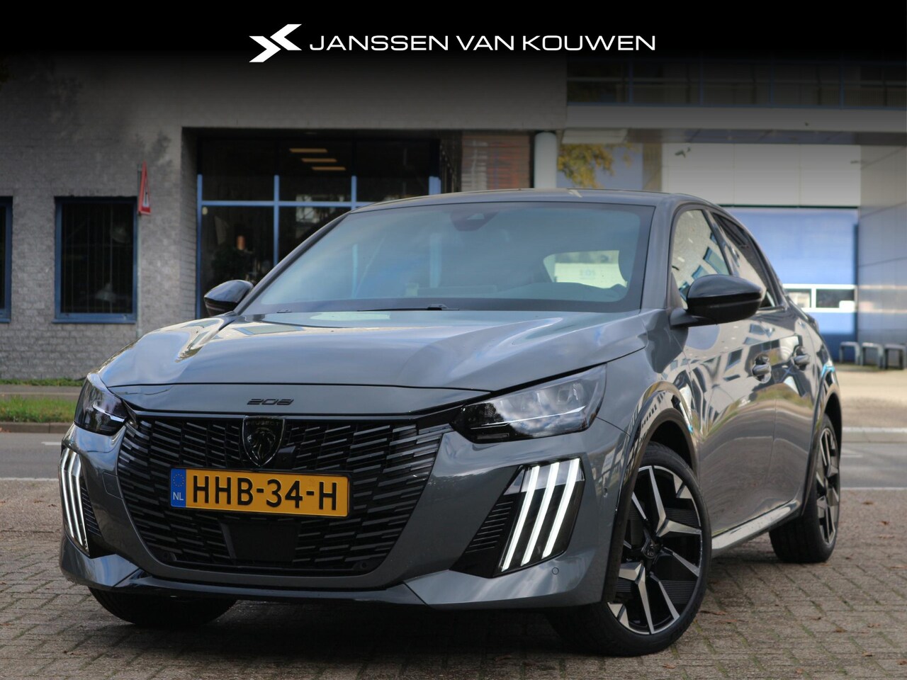 Peugeot 208 - 1.2 Hybrid 145 e-DCS6 GT / Adaptive Cruise / Navigatie / Rondom Zicht / Apple Carplay - AutoWereld.nl