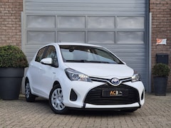 Toyota Yaris - 1.5 Hybrid Aspiration Automaat / Dealer onderhouden