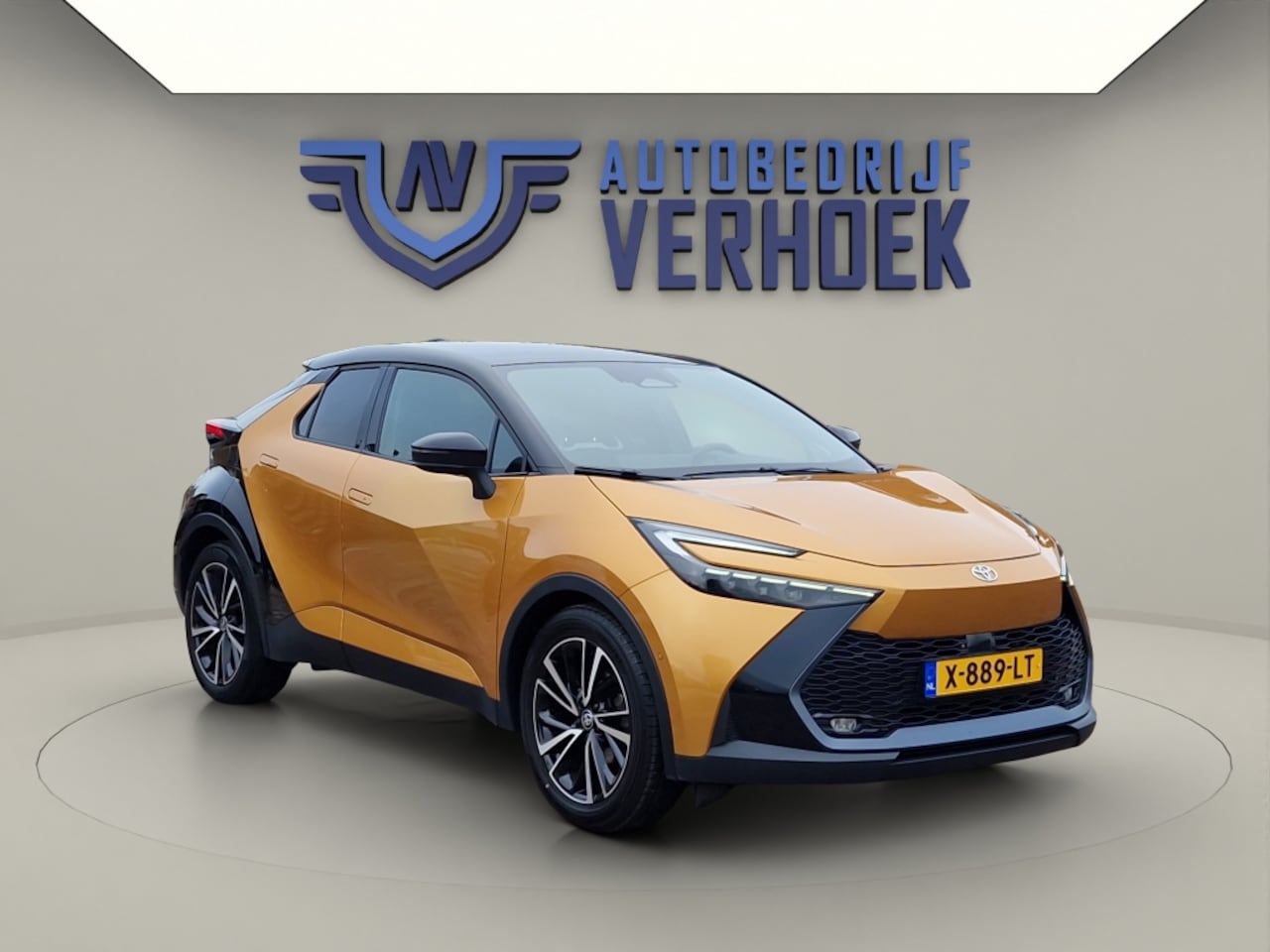Toyota C-HR - 2.0 Hybrid 200 Première Edition NL Auto - Panodak - Trekhaak - AutoWereld.nl