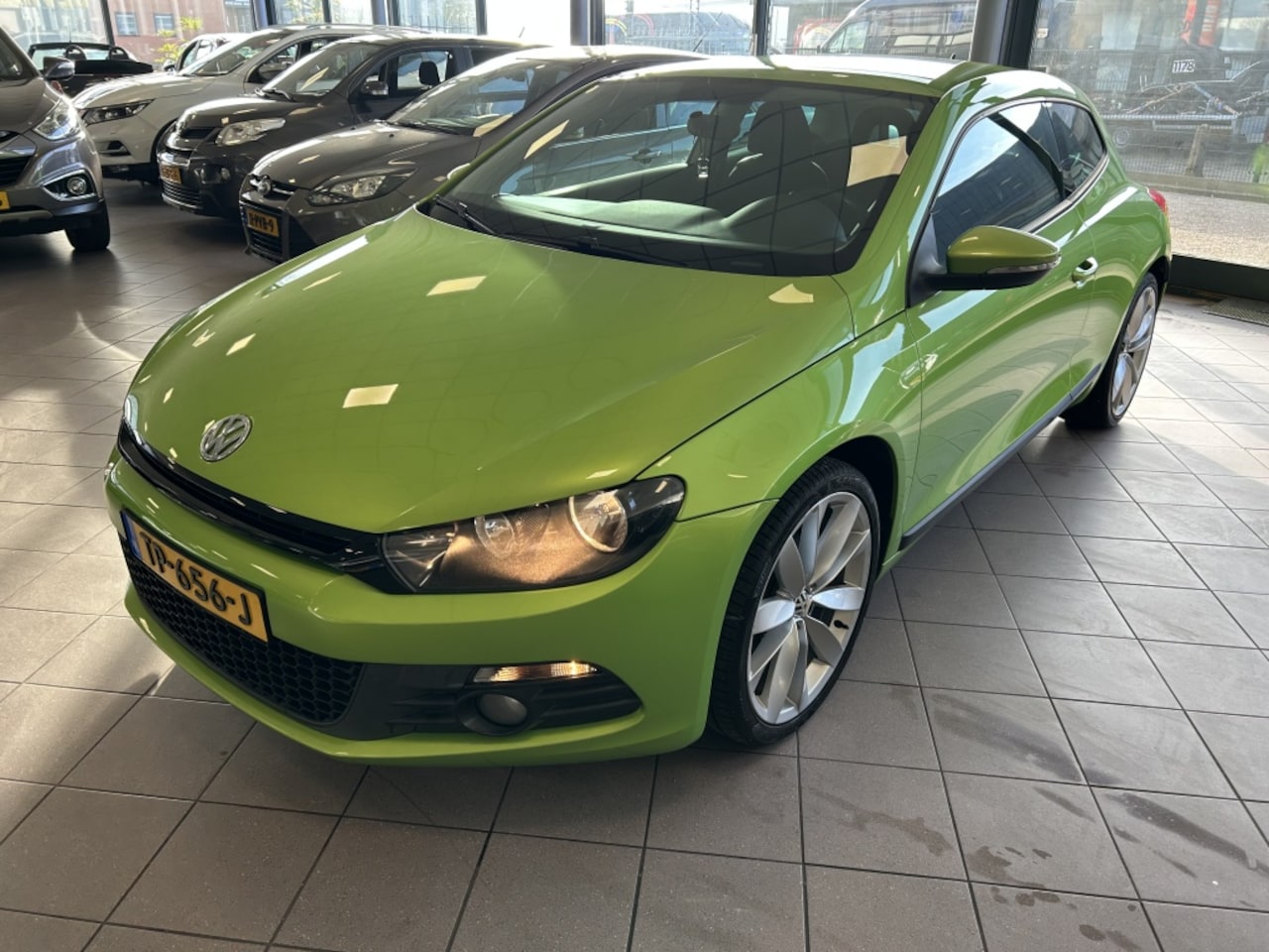 Volkswagen Scirocco - 1.4 TSI NW Ketting NW APK BJ 2010 !!! - AutoWereld.nl