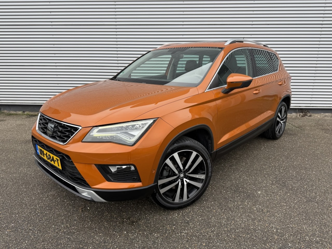 SEAT Ateca - 1.0 EcoTSI Lim. Ed. NAP PANO Trekhaak Camera Carplay Dealer OH - AutoWereld.nl
