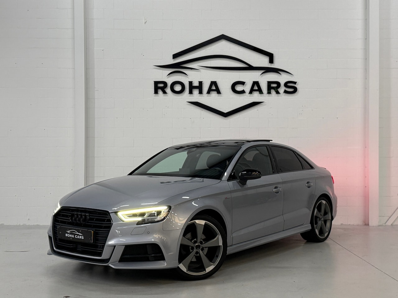 Audi A3 Limousine - 1.5 TFSI CoD Design Pro Line Plus 1.5 TFSI CoD Design Pro Line Plus B&O*Cam*Led - AutoWereld.nl