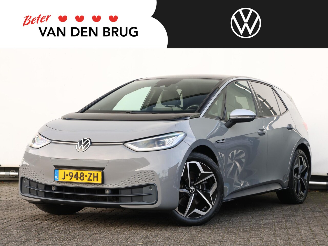 Volkswagen ID.3 - First Plus 58 kWh Navigatie | LED | Camera | Cruise control | Stoelverwarming | Keyless | - AutoWereld.nl