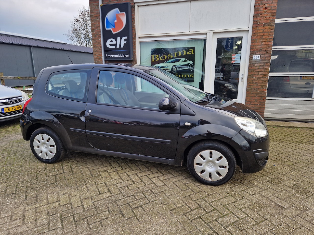 Renault Twingo - 1.2-16V "Expression" Airco - Apk 11-12-2026 !! - AutoWereld.nl