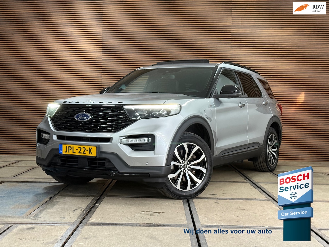Ford Explorer - 3.0 V6 EcoBoost PHEV ST-Line 7 pers | B&O | Pano | Virtual Cockpit | Carplay | Trekhaak - AutoWereld.nl
