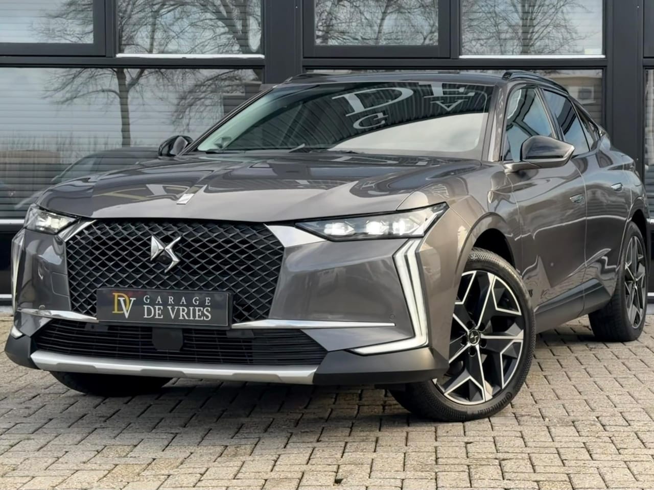 DS 4 - E-Tense Rivoli Cross PHEV Full Option ACC Focal Audio Garantie - AutoWereld.nl