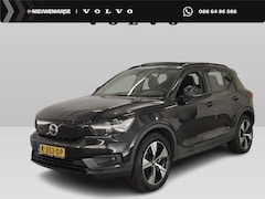 Volvo XC40 - Recharge P8 AWD R-Design | Adaptieve Cruise Control | Panoramadak | Trekhaak | Harman Kard