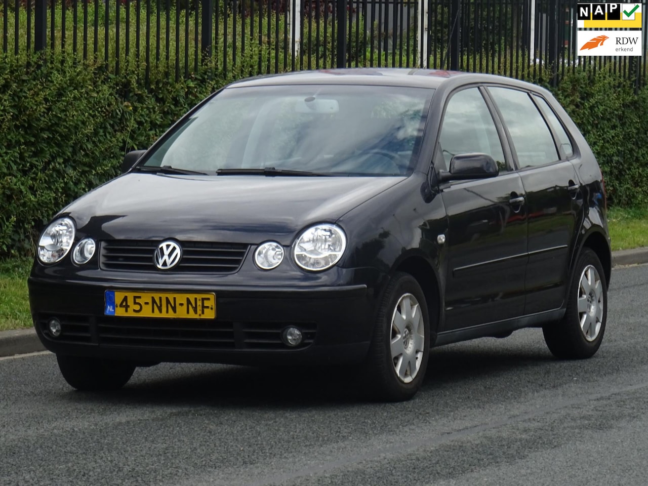 Volkswagen Polo - 1.4-16V Highline 5DR 122DKM/NAP/AIRCO/CRUISE - AutoWereld.nl