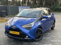 Toyota Aygo - 1.0 VVT-i x-clusiv Clima Camera 5DRS LMV Keyless