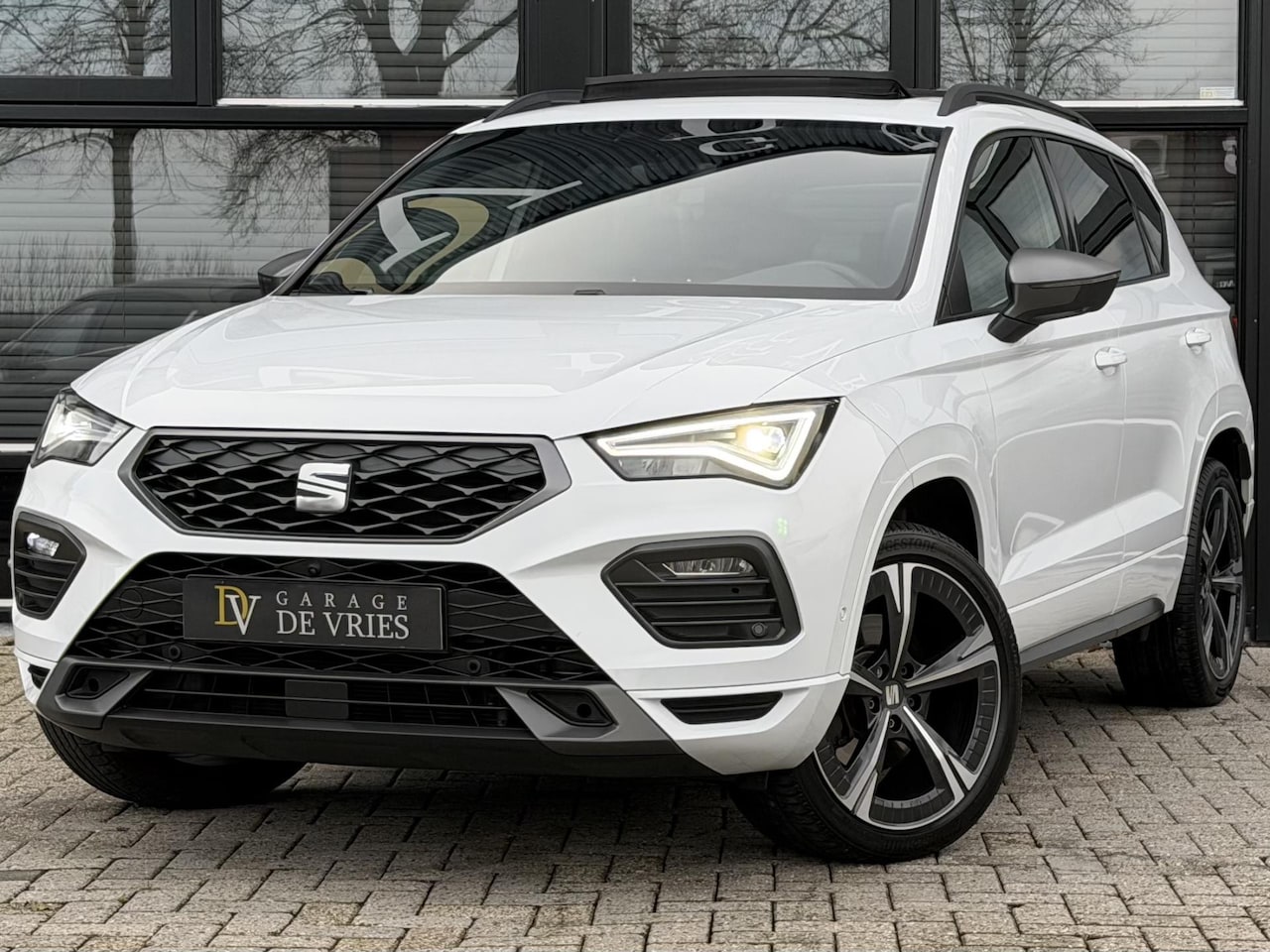 SEAT Ateca - 2.0 TSI 4Drive FR DSG Panoramadak Full Option Garantie - AutoWereld.nl
