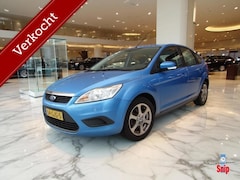 Ford Focus - 1.6 Ghia