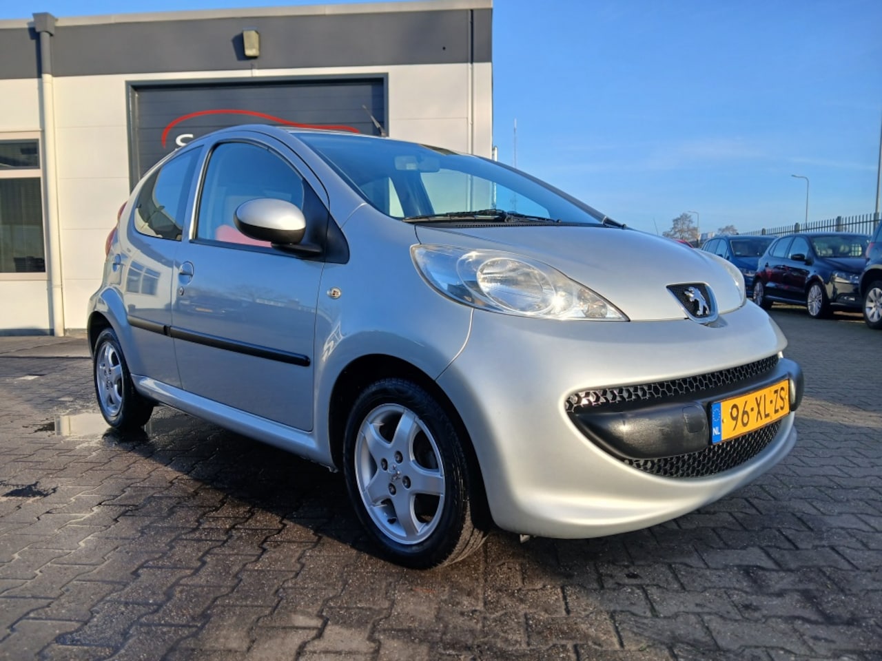 Peugeot 107 - 1.0-12V 5-deurs/Airco/Apk 07-'26 - AutoWereld.nl