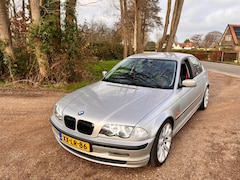BMW 3-serie - 323i Executive