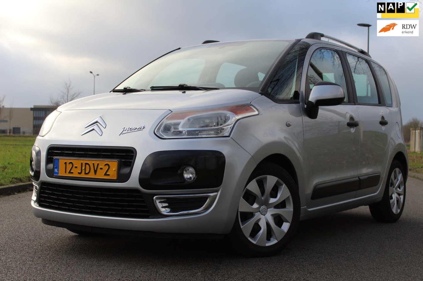 Citroën C3 Picasso - 1.6 VTi Aura 120 pk | AIRCO | TREKHAAK | CRUISE CONTROLE - AutoWereld.nl