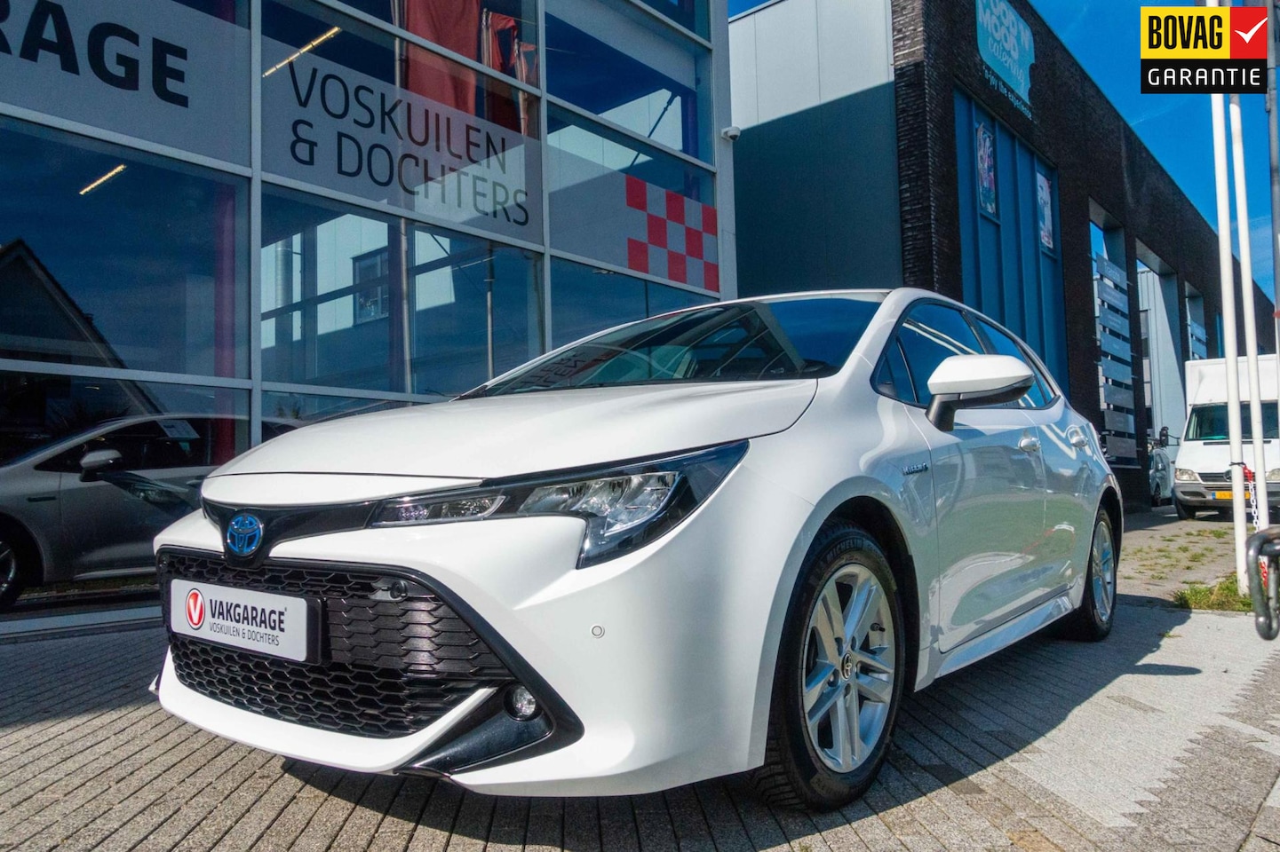 Toyota Corolla - Hybrid Dynamic 122pk | Parkpilot | Stoelverwarming - AutoWereld.nl