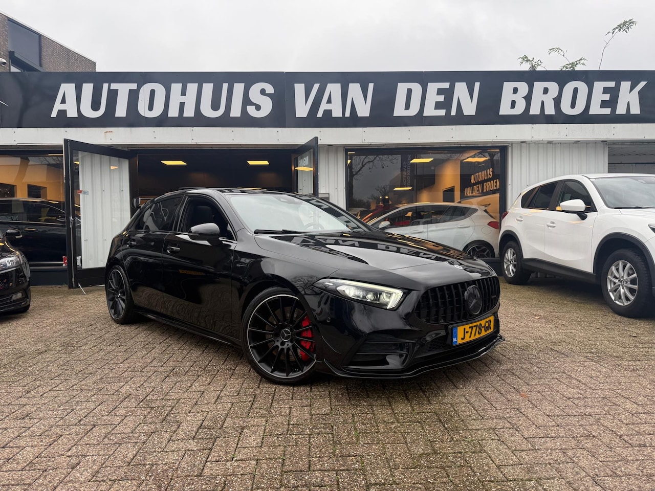 Mercedes-Benz A-klasse - AMG 35 4MATIC 306Pk|Premium Plus|Pano|Cruise|Climate|Carplay|Lmv|Elek Pakket|Nw Apk - AutoWereld.nl
