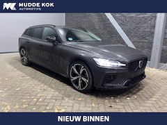 Volvo V60 - T6 Plug-in hybrid Plus Dark | Trekhaak | ACC | Trekhaak | 360° Camera | harman/kardon | St
