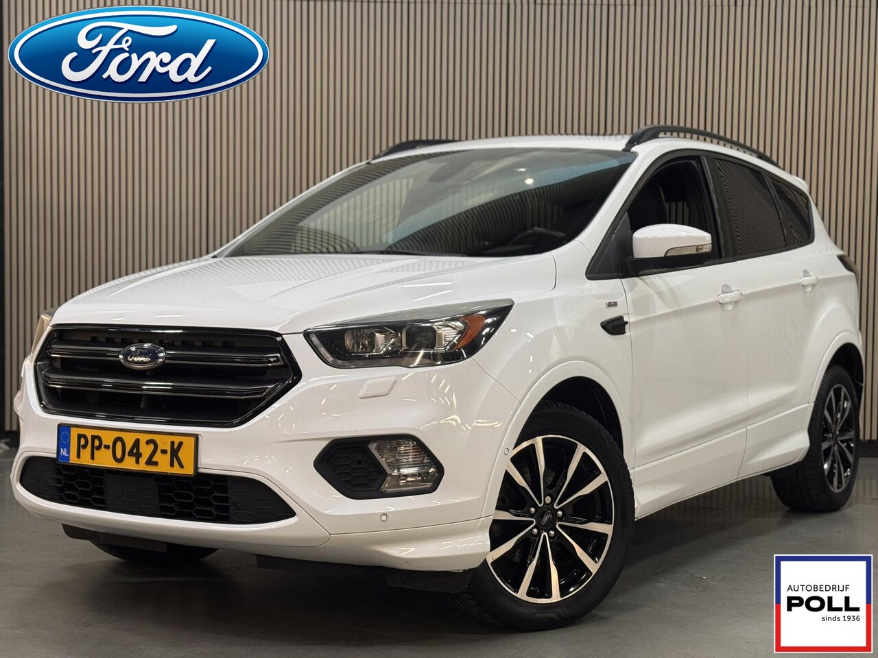 Ford Kuga - 1.5 EcoBoost ST Line Panoramadak Camera Winter Parking pack Bi-Xenon Privacy Glass Dealero - AutoWereld.nl