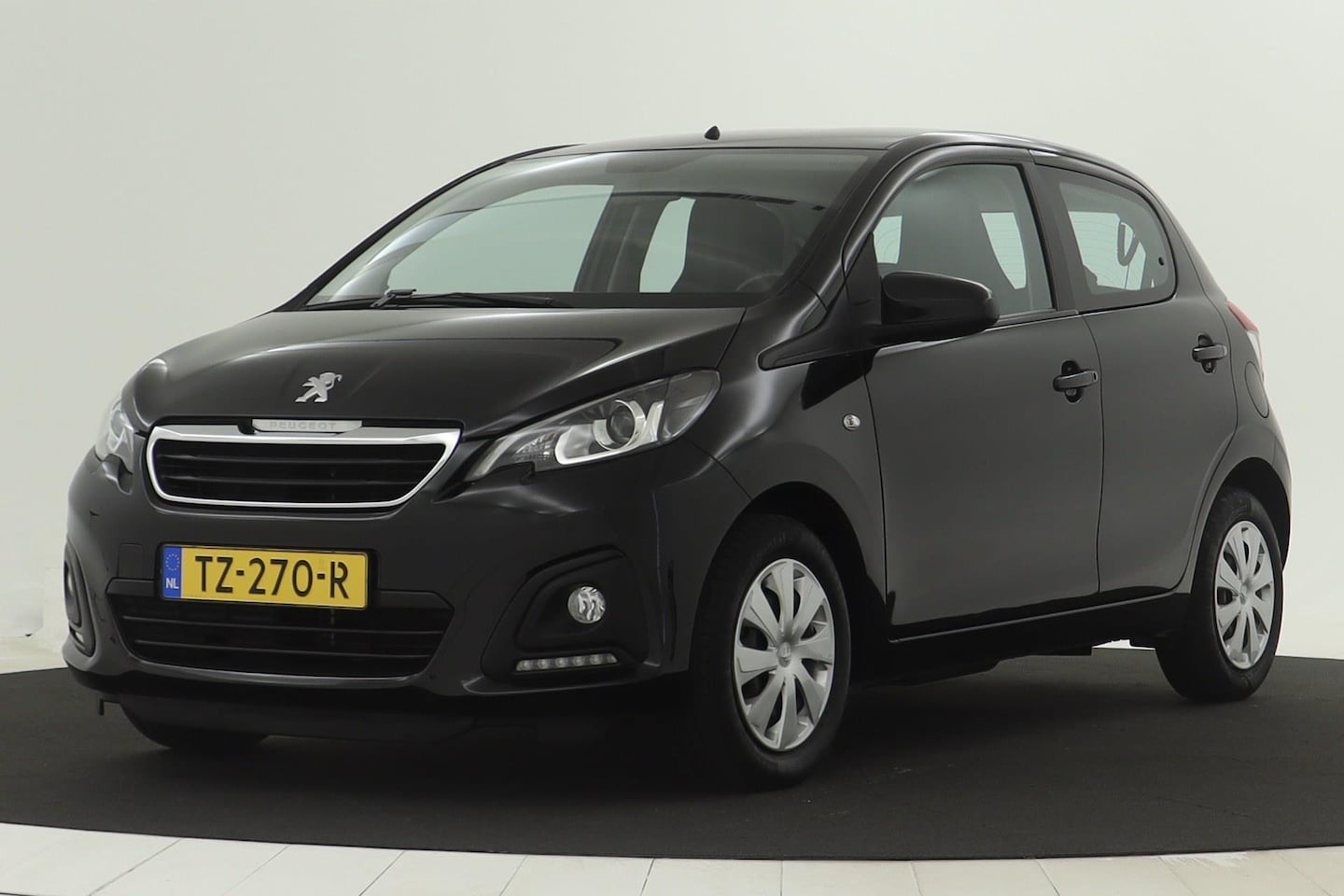 Peugeot 108 - 1.0 e-VTi Active Bluetooth | AIRCO | Dealer onderhouden - AutoWereld.nl