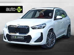 BMW iX1 - xDrive30 Launch Edition 67 kWh / SoH 98, 6% / M-Sport / Harman Kardon / Memory