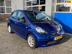 Toyota Aygo - 1.0-12V